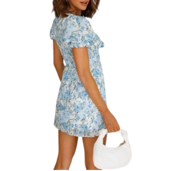 Hello Molly Picnic Loving Tie Front Dress - Blue Floral Print - Size Small - NWT - Picture 8 of 15